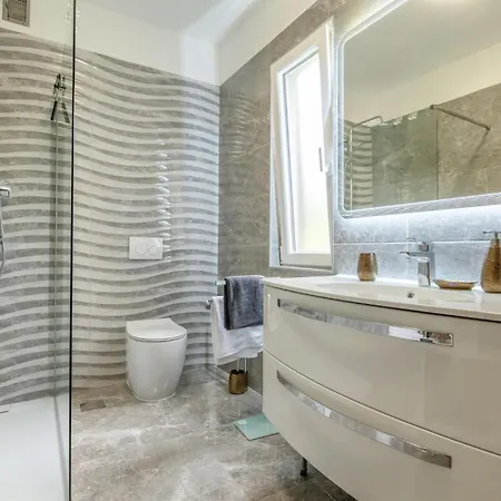 3 Bedroom Beautiful In Tatil Evi