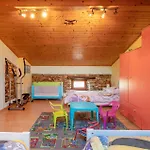 3 Bedroom Beautiful In Hébergement de vacances Labin (Istria)