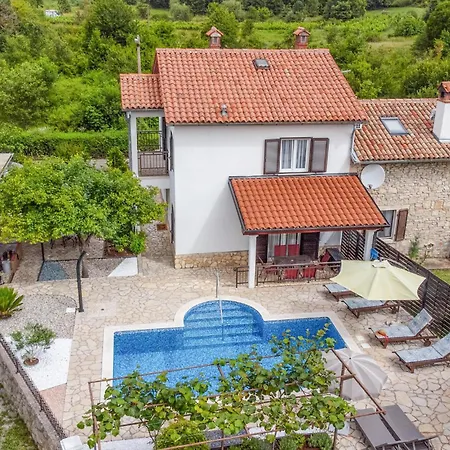 3 Bedroom Beautiful In *