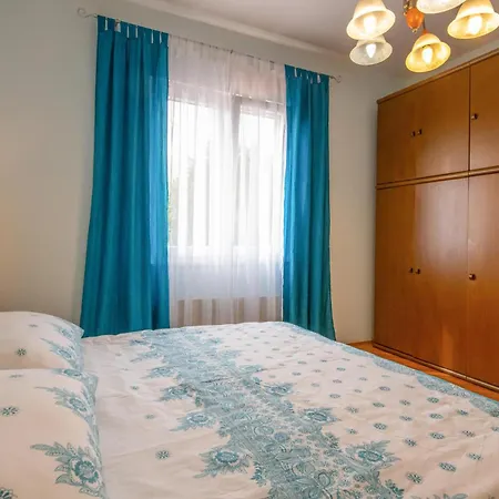 3 Bedroom Beautiful In * Labin (Istria)
