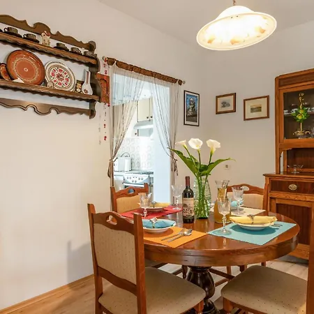 3 Bedroom Beautiful In *